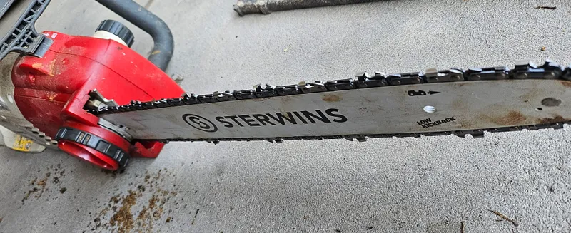 Réparation d'une tronçonneuse